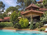 Muthoot Cardamom Country Resort